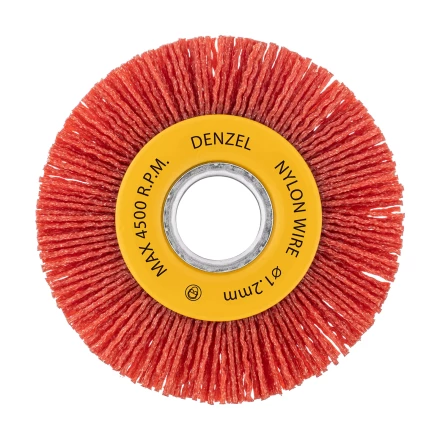Щетка для УШМ, 100 мм, плоская, нейлоновая щетина, посадка 22,2 мм Denzel 74437 купить в Тобольске