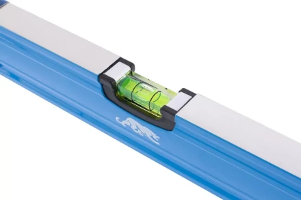 Уровень алюминиевый 800 мм профиль 1.6 мм фрезерованный ударопрочные заглушки 3 глазка БАРС 34424 купить в Тобольске